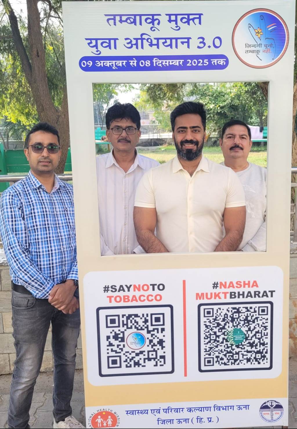 Deputy Commissioner Jatin Lal inspired youth to adopt a healthy lifestyle through a selfie during the TobaccoFree Youth Campaign 30